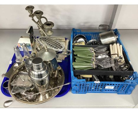 Assorted Platedware, including a candelabrum, teapot, lidded sugar bowl, circular serving tray, another similar of rectangula