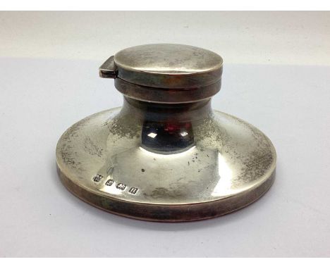 A Hallmarked Silver Inkwell, W.N LTD, Birmingham 1932, with circular spreading base, hinged top lid.