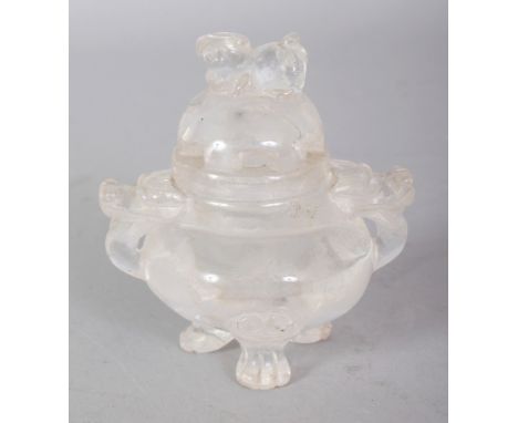 A SMALL 20TH CENTURY CHINESE ROCK CRYSTAL TRIPOD CENSER & COVER, 2.4in wide including handles & 2.75in high overall.