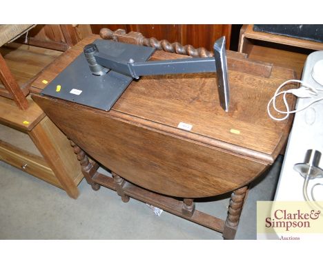 An oak gate leg table