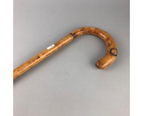 NOVELTY VICTORIAN SIMULATED BAMBOO SHOOTING STICK CANE