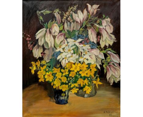 Bühler, Heinrich (Landau/Pfalz, Karlsruhe 1893-1986) Zwei Vasen mit Frühjahrsblühern - Magnolien, Vergissmeinnicht, Narzissen