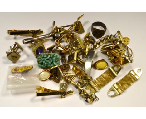 A Quantity of cufflinks, etc