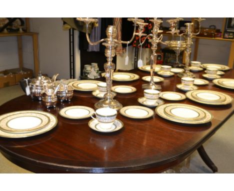 A Minton Aragon part tea and dinner service for eight