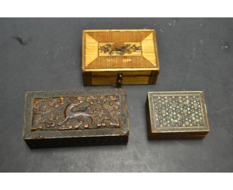 A French Prisoner of War straw work snuff box - Sadelci; others (3)