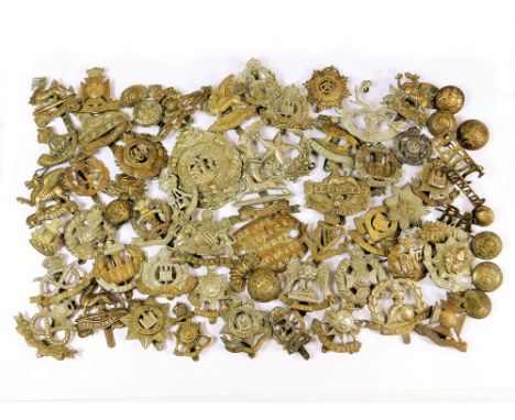 REGIMENTAL CAP BADGES ETC. Over 50 WWI & other British regimental cap badges, also a few shoulder badges & buttons etc. Inclu