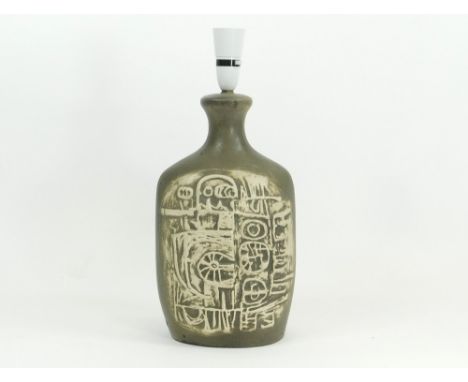 TREMAEN POTTERY. A Tremaen Pottery, Newlyn 'Mayon' design lamp base. Height 34cm. Requires wiring.  Please note that all item