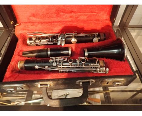 Boxed Noblet clarinet 