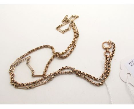 A Fancy Link Chain, stamped "9c", to oversize bolt ring (overall weight 11.5grams). 