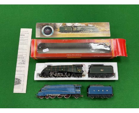 Two Hornby OO gauge A4 class locomotives, one unboxed in LNER Blue livery one boxed in BR Green (boiler handrail loose), unte