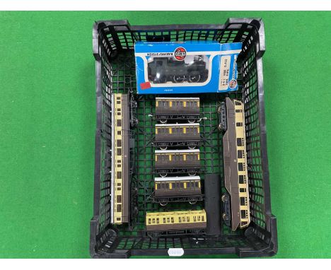 An boxed OO gauge Airfix GWR 0-4-2 tank engine, together with a LIMA GWR diesel Railcar, an auto trailer and five four-wheel 