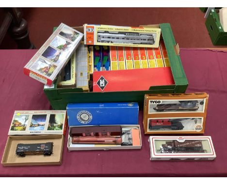 Approximately twenty-three American outline HO scale items of rolling stock, mostly boxed, some part finished kits by Athearn