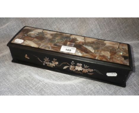 A CHINESE AND MOTHER-OF-PEARL INLAID GLOVE BOX, engraved with Summer Palace and figures