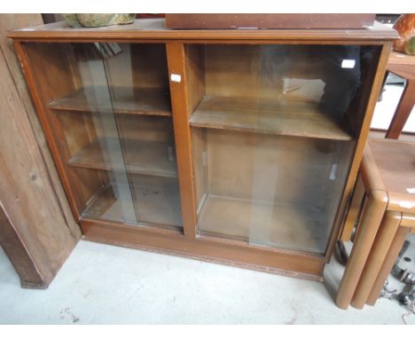 A part oak vintage bookcase
