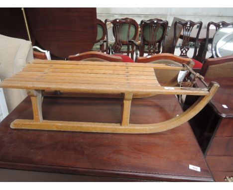 A vintage toboggan/sledge