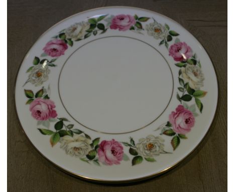 ROYAL WORCESTER ROYAL GARDEN CAKE PLATE DIAMETER DIAMETER 28CM 