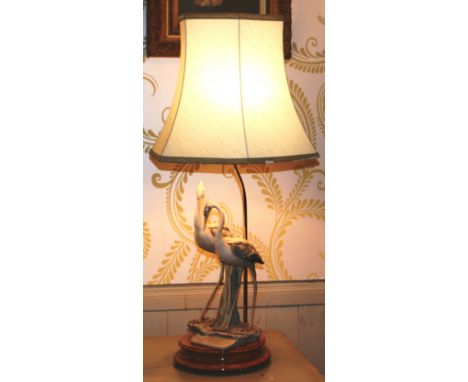 CAPODIMONTE HERON LAMP - FLORENCE 1984  HEIGHT TO TOP OF SHADE 76CM 