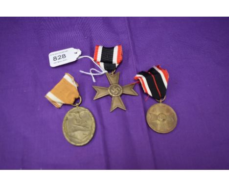 A German 1939 Merit Cross Medal, A German WW2 Merit Medal Awarded to Citizens in Relation to the War Effort, 'Fur Kriegsverdi