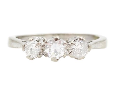 Early 20th century white gold three stone old cut diamond ring, stamped 18ct, total diamond weight approx 0.40 caratCondition