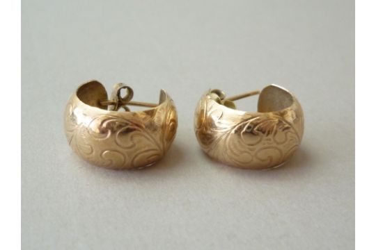 9ct solid gold earrings