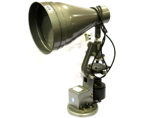 C&amp;D scientific instruments three lens illuminated microscope with projection screen. Not available for in-house P&amp;P, 