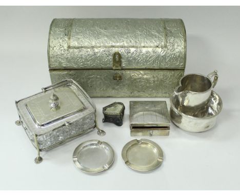 A pair of George VI silver ashtrays with engine turned decoration (Birmingham 1937), together with a silver mounted cigarette