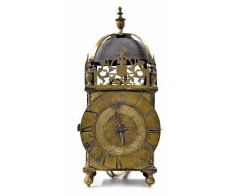 Fine and rare second period hoop and spike brass lantern clock, signed on the lower front heraldic fret Richard Beck at Ye Fr