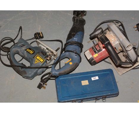Power Devil Circular Saw, PDW5008; two Power Craft power tools and a Chrom Vanadium socket set