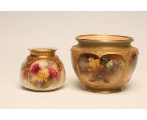 A ROYAL WORCESTER HADLEY CHINA CACHE-POT, 1905, of lobed baluster form, painted in sombre enamels with yellow and white roses