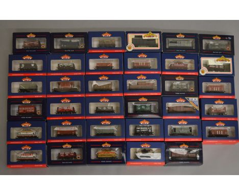 OO gauge. 35 x Bachmann rolling stock, includes some Warley MRC and Collector's Club editions. E and boxed.