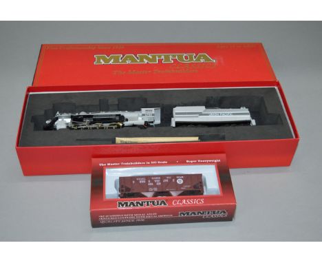 HO gauge Mantua 4-6-2 Pacific Engine and tender Mint Boxed example model ref 340001, together with a Mantua Coal Hopper wagon