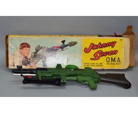 Deluxe-Topper/Triang Johnny Seven OMA One Man Army. Complete with seven bullets and two grenades. G+ but machine gun mechanis