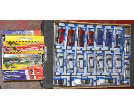 Very good quantity of assorted diecast models by Lledo, Corgi Cameo, Urban Rider, etc. Mostly boxed, G- VG. (approx. 80)