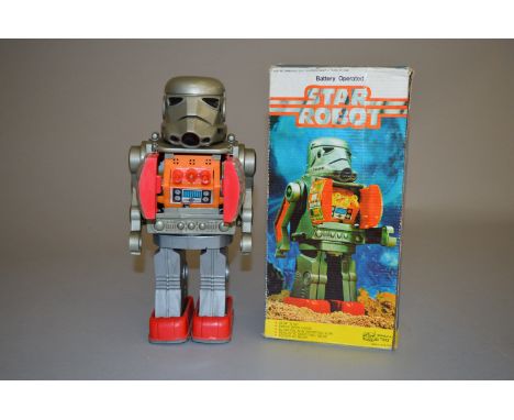 Dynamic Toys Star Robot, unlicensed Star Wars Darth Vader style robot. G+ in G box.