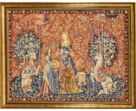 Gobelin/textiles Wandbild, 20. Jh., Reproduktion eines bekannten mittelalterlichen Vorbildes. Im profilierten und goldstaffie