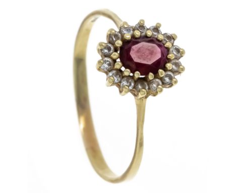 Rubin-Ring GG 585/000 mit einem oval fac., synth. Rubin 6 x 5 mm in sehr guter Farbe und weiße, rund fac. Edelsteine, RG 62, 