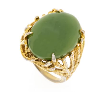 Jade-Ring vergoldet, mit einem ovalen Jade-Cabochon 20 x 15 mm, RG 53, 8,0 g