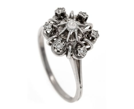 Brillant-Ring WG 585/000 mit einem Brillanten 0,10 ct W/VS und 6 Achtkant-Diamanten, zus. 0,06 ct l.get.W-W/SI, RG 59, 4,1 g