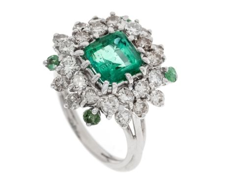 Kolumbianischer Smaragd-Brillant-Ring WG 750/000 ungest., gepr., mit einem exzellenten, natürlichen, unbehandelten, Smaragd 2