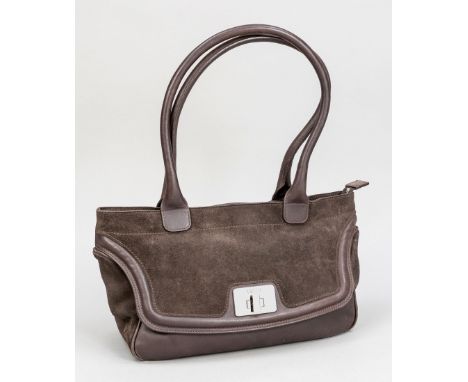 Bree, Shoulder Bag, Mix aus dunkelbraunem Glatt- und Wildleder, silberfarbene Hardware, lange Doppelhenkel, frontale Logo-Dre
