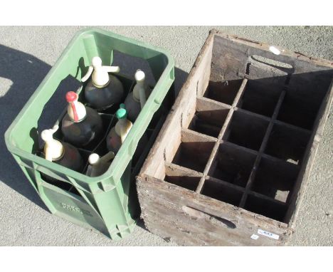 Vintage Tate Smith's Soft Drinks of Malton twelve bottle wooden crate, and six Sundella Mansfield Brewery soda siphon bottles