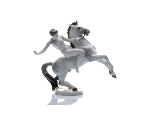 AMAZON FIGHTER ON A HORSE | Rosenthal (Germany / German draft of 1918) | draft of 1918 | porcelain, glazed, painted. Model ma