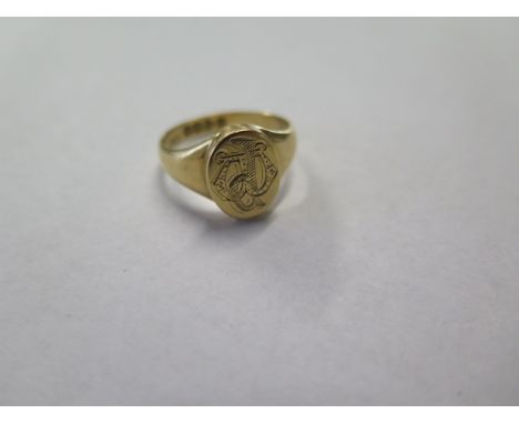 An 18ct signet ring, size M, approx 4.7 grams 