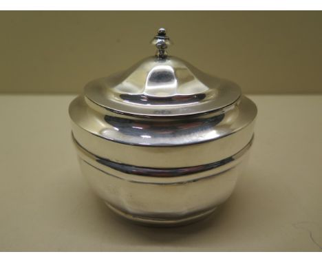 A silver tea caddy London 1898/99 CSH, 10cm tall, approx 5 troy oz, generally good, no engraving, some rubbing to marks 