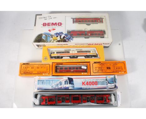HOe Scale model railways, Bemo of Germany, 7266110 Berninabahn Startset, overhead electric locomotive Rh B 609 dark green, ov