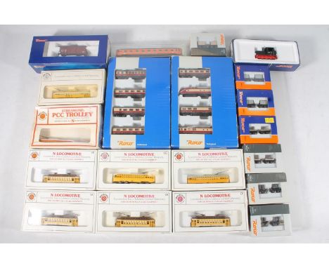 N gauge model railways, Bachmann Industries INC of Philadelphia to include 61098 Yellow Brill Trolley 36 x4, 62995 Streamline