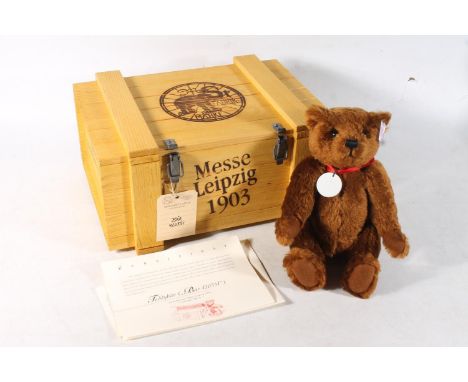 Steiff 420351 Teddy Bear Club 2003, made in memory of Messe Leipzig 1903 Rotbraun 28cm, with certificate of authenticity, in 