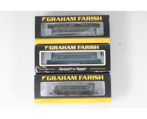 N gauge model railways, Grafar Graham Farish by Bachmann three locomotives to include 371078 Class 25/2 diesel D7549 BR green