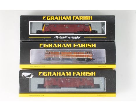 N gauge model railways, Grafar Graham Farish by Bachmann three locomotives to include 371111Z Class 31/1 D5579 BR Golden Ochr