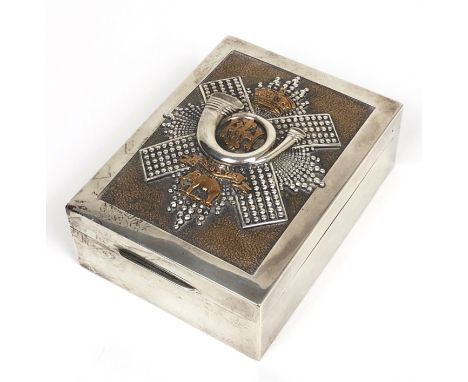 Scottish Highland Light Infantry Silver Trinket / Cigarette Box.  This box is decorated to the lid with an Officer's Victoria